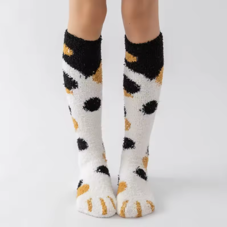 Katzenpfoten-Wintersocken
